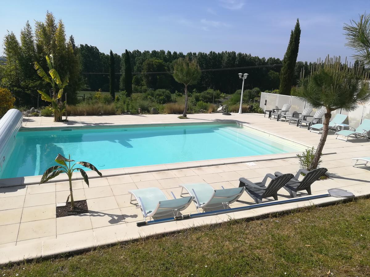 Le Pigeonnier Du Perron Hotel Availles-en-Chatellerault Exterior photo